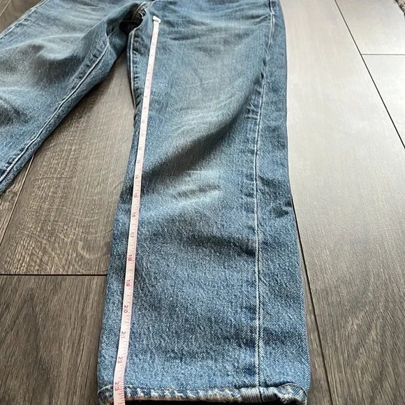 Levi's Women's High Rise Jeans - Light Blue - Picture 5 of 8